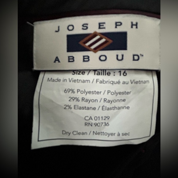 Boys’ Joseph Abboud Black Suit (Jacket/Pants) - Picture 6 of 8